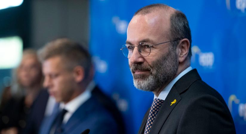 Manfred Weber: Demokratikus az államfő azonnali leváltása