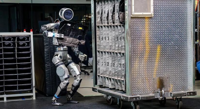 A Hyundai két év múlva kezdi kiváltani humanoid robotokkal az emberi munkásokat