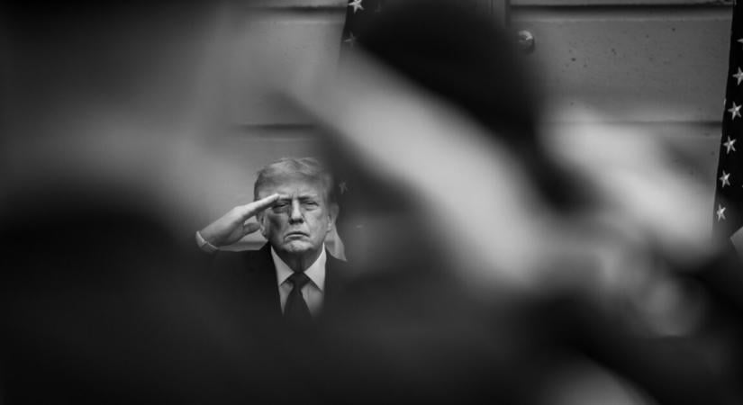 Már csak Donald Trump tűzparancsára vár az USA hadserege Irán ellen