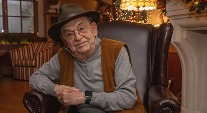 Bodrogi Gyula csak egyszer került életveszélybe: „A golyó a mellkasom előtt süvített el”