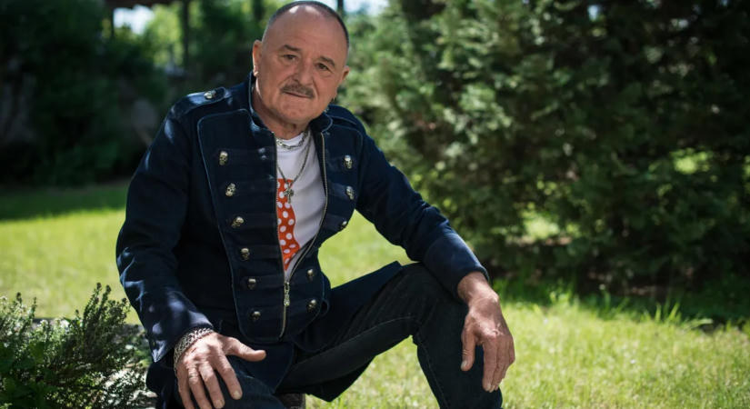 Nagy Ferónál nincs klíma, kreatív megoldásokkal birkózik meg a hőséggel