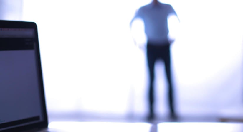 Ghosting, avagy az elillant új munkavállaló esete: mit tehet a munkáltató?