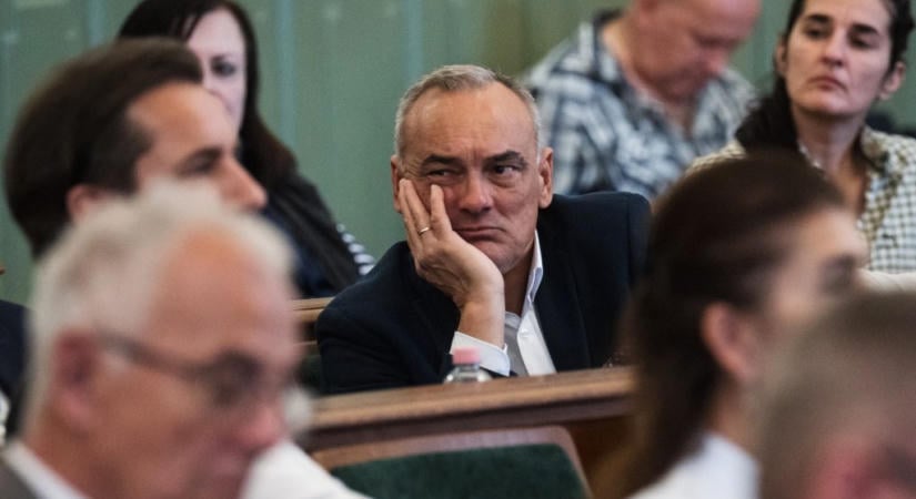 „Mintha alkalmazottnak vették volna fel oda, ahol korábban vezérigazgató volt” – miért szállt ki végleg a politikából Borkai Zsolt?