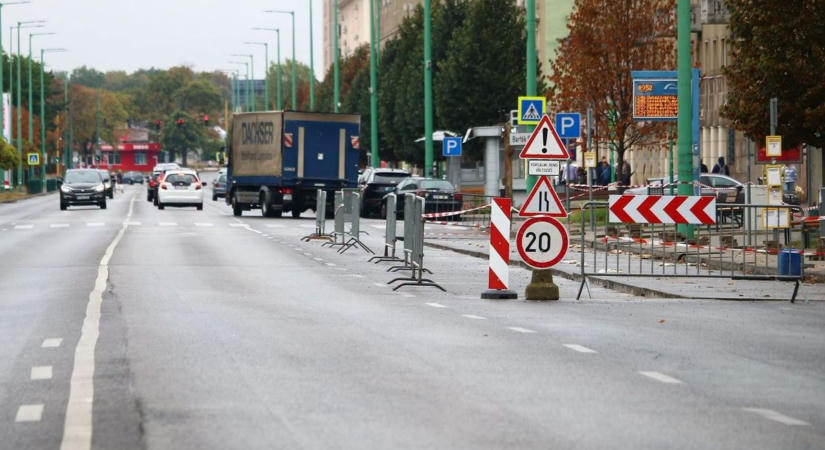 A város négysávos főútján félpályás lezárás lesz több órán keresztül