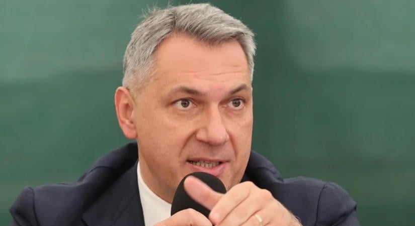 Ez fájni fog: Könyörtelenül lecsaptak Lázár Jánosra, többmilliós bírságot kapott, de itt még nincs vége