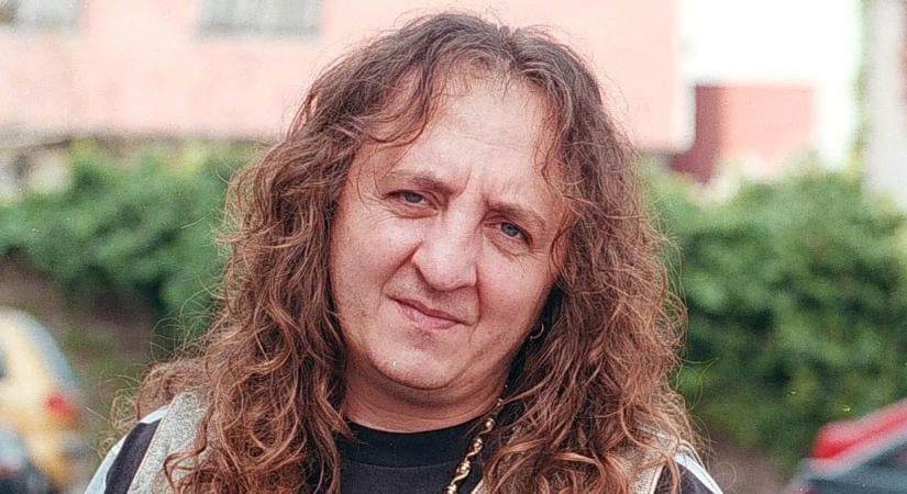 Közel húsz éve gondozza titokban Zámbó Jimmy sírját ez az asszony – most elárulta, miért teszi