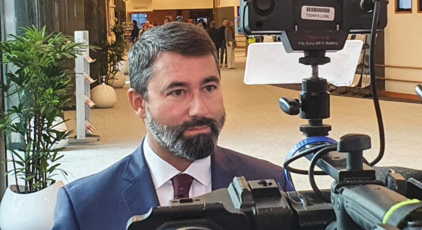 Nincs helye a kettős mércének