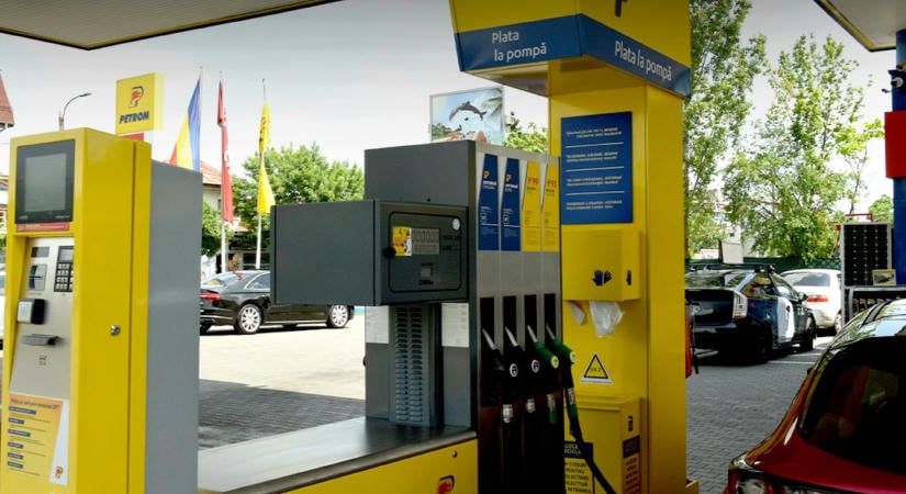 Csökkent a benzin ára