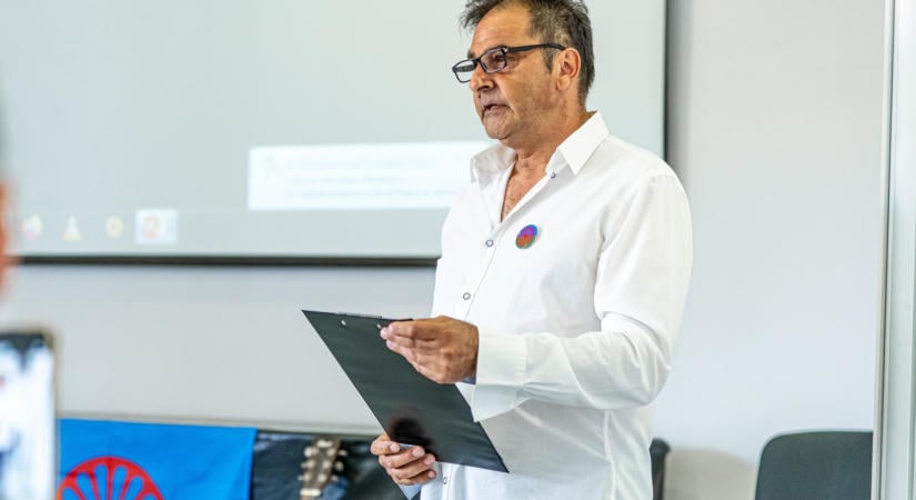 „Sajnálom, hogy így döntött” – Ferkovics Menyhért reagált képviselőjük lemondására
