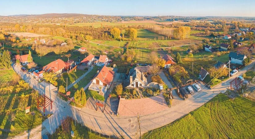 Újra élet költözik Egregy lankái közé – Hévízen komolyan veszik a városrész fejlesztését