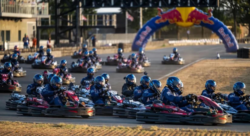 Verstappen könnyedén győzte le száz gokartos ellenfelét