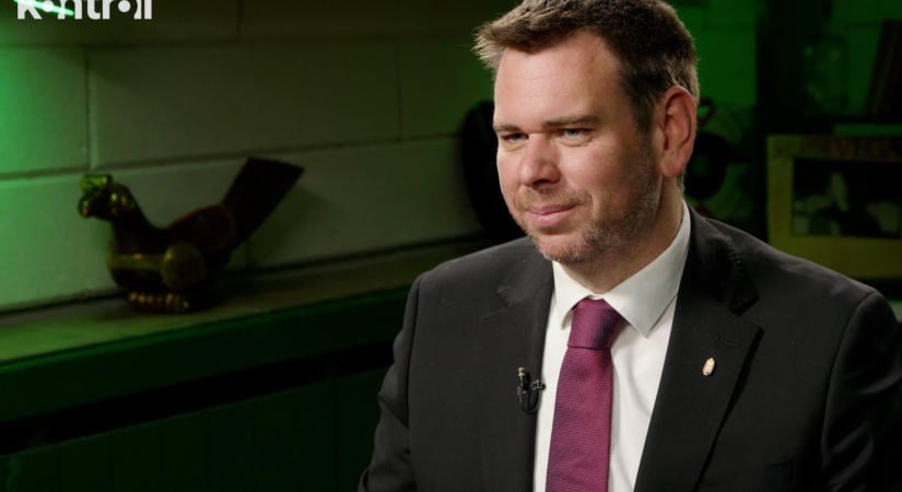 Börtönbe kerülhet Rogán a Mészárosékkal aláírt szerződés miatt? – Interjú Vitézy Dáviddal