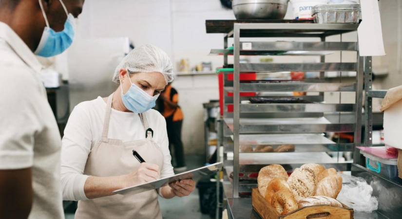 Megbuktak a trükköző árusok: csak a zöldségeseknél 12 eljárás indult, és ez még semmi