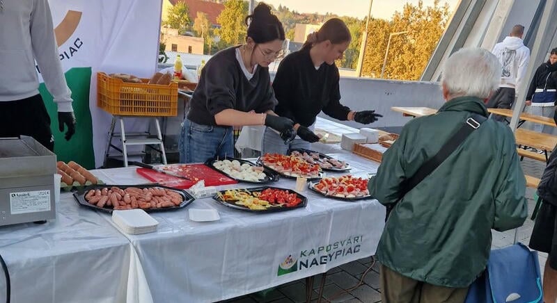 Reggeli finomságok a kaposvári piacon