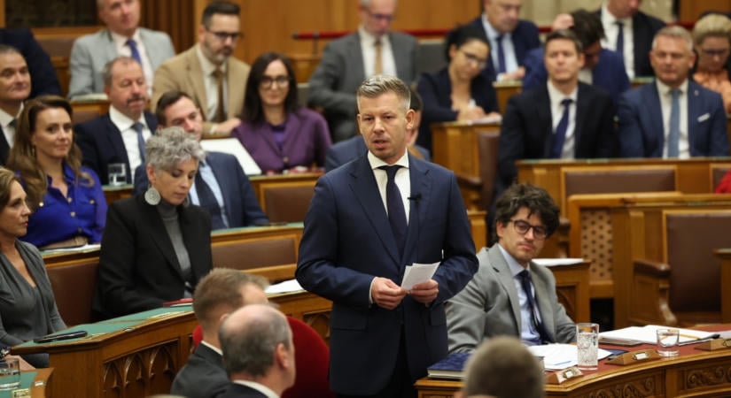 Dr. Juhász Hajnalka az éjszakai minősíthetetlen stílusáért kérte számon Magyar Pétert - Kedden is napirend előtti felszólalásokkal indult a parlamenti ülés