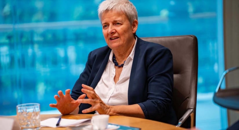 Lannert Judit: Megkezdődött a 100 000 forintos iskolakezdési támogatás első részletének folyósítása