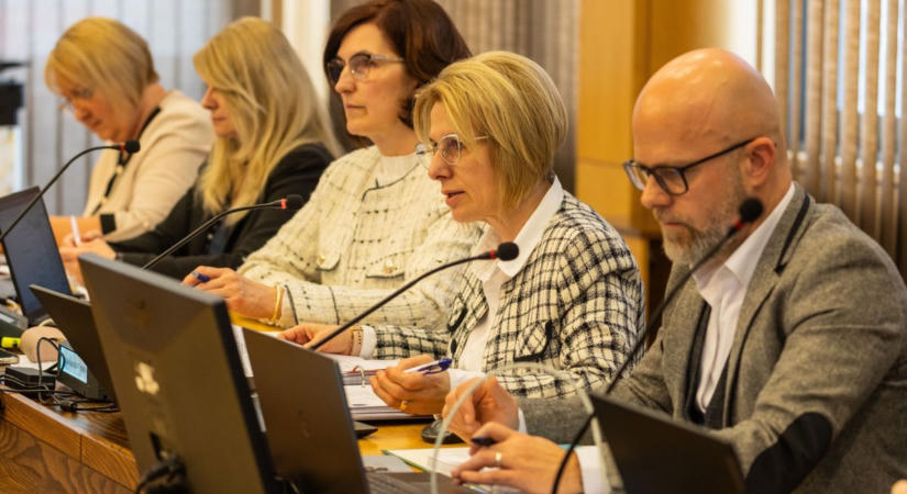 Vízkorlátozási tervről döntenek Tatabányán, fontos üléssel vág az ősznek a város