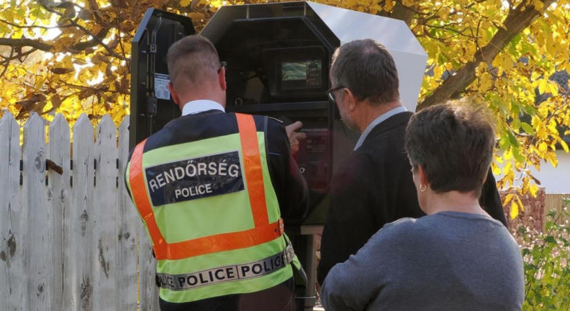 Gyorshajtók a Dózsa György utcában - napi szintű ellenőrzést ígért a rendőrség