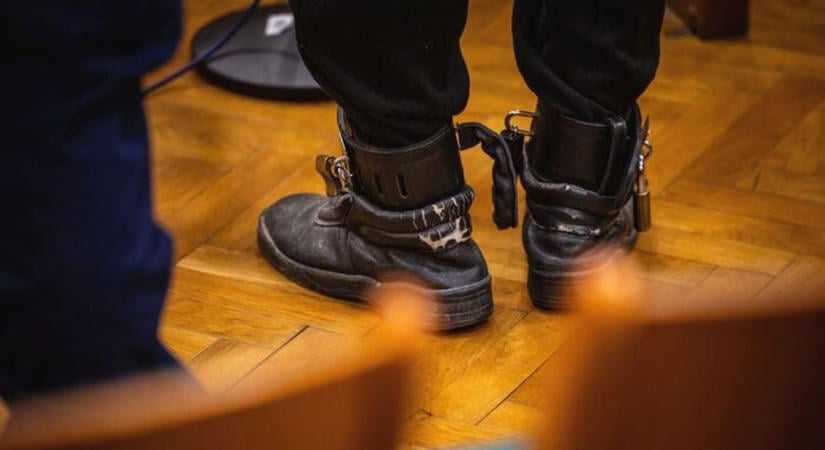 Horror a házban: megfojtotta volt feleségét, majd halálos csapdát hagyott a rendőröknek