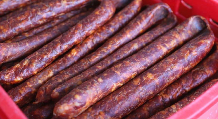 Zagyvaparti kolbászokra figyelmeztet a Nébih