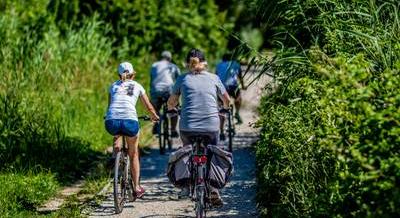 Messze, messzebb, legmesszebb – 3 bringaút, ami kitölt egy teljes napot