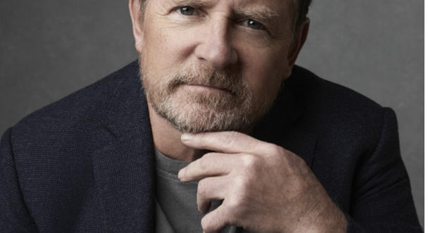 Michael J. Fox kapja idén az Amerikiai Televíziós Akadémia legrangosabb humanitárius díját