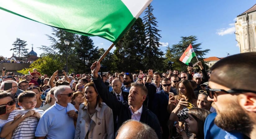 „Üzenem a maffiának: nem hátrálunk!” – Magyar Péter visszavágott Orbán Viktornak