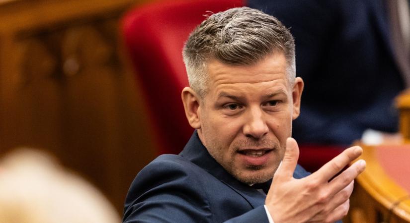 Újabb esélyes a köztársasági elnöki posztra? Széchenyi-díjas történésszel találkozott Magyar Péter