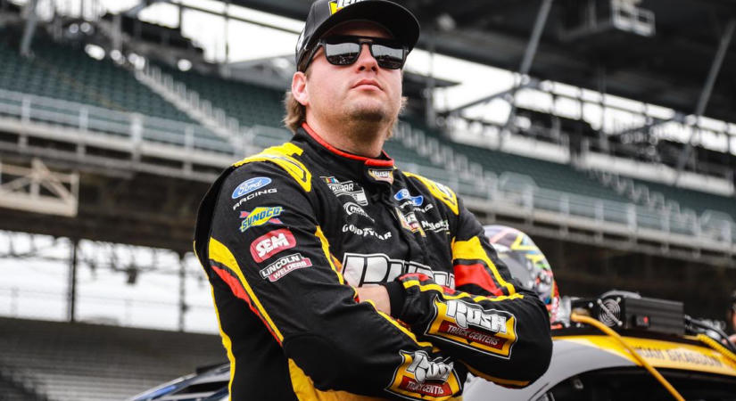 NASCAR: Hosszabbított Noah Gragsonnal a Front Row Motorsports