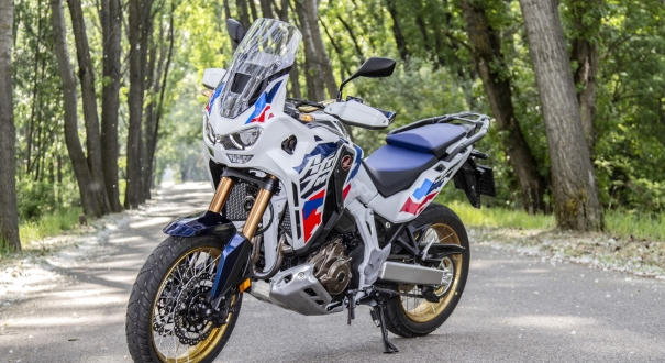 Honda DreamTech: nem több „kütyüre” van szükség, hanem a motorost segítő technikára