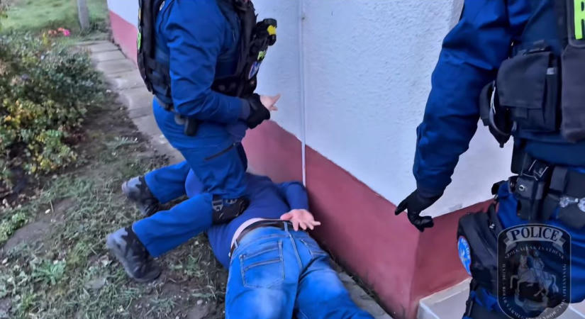 Brutális emberölés Hajdú-Biharban: fejszével vertek halálra egy idős férfit