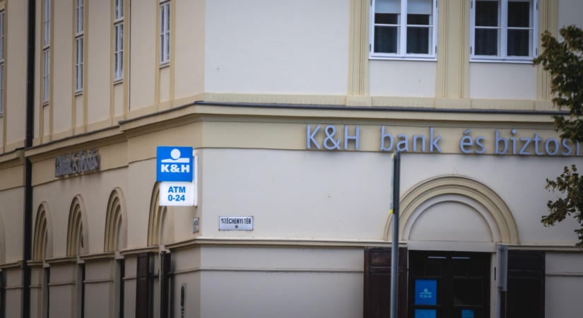 Szó nélkül megváltoztatták rengeteg K&H-s PIN-kódját: használhatatlanná váltak a bankkártyák