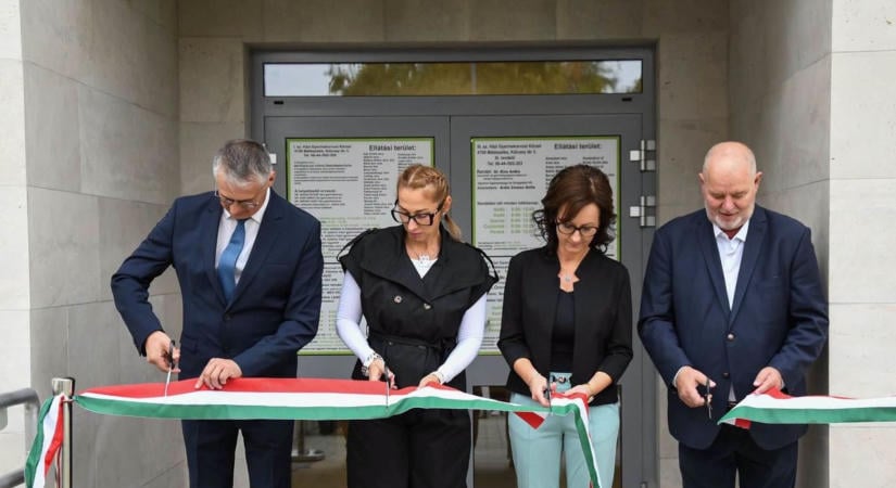 Gyermekorvosi szakrendelő és mozgásterápiás központ egy helyen, Mátészalkán