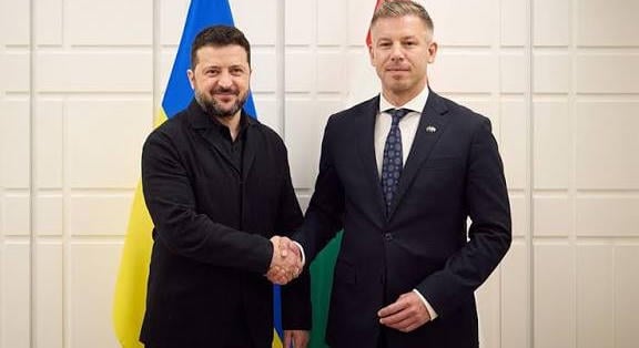 Ukrán nagykövet: még az idén találkozik Magyar Péter és Zelenszkij