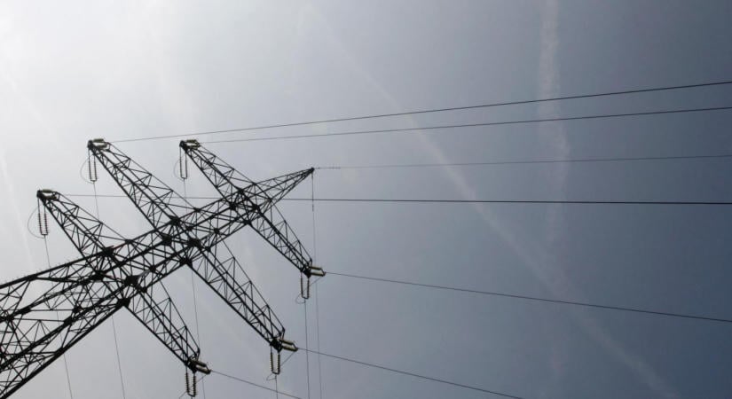 Feleslegesen zabálják az áramot a magyar cégek: napi 5–10 kilowattóra is elmehet