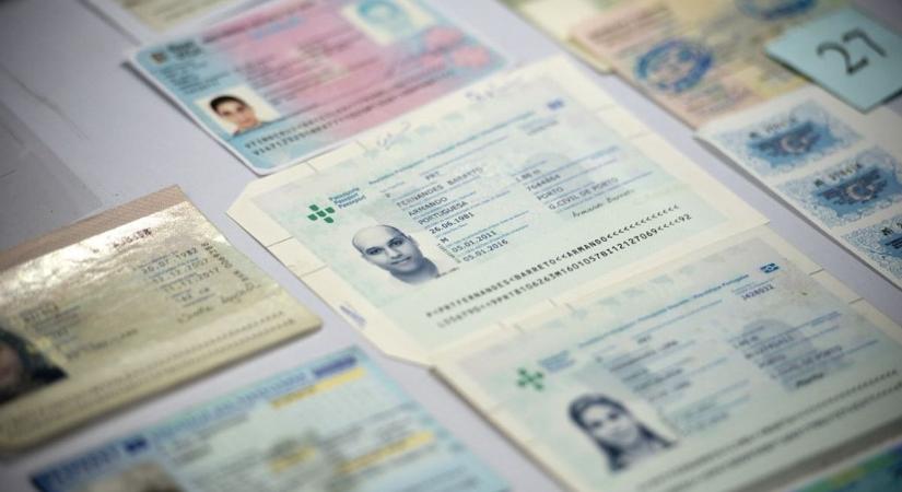 Szakértők segítenek az illegális migráció ellen a rendőrségnek