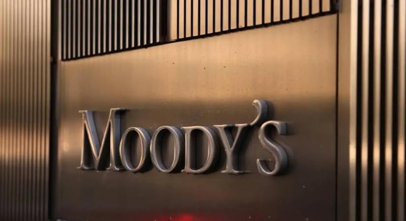 Leminősítette a Moody's Lengyelországot