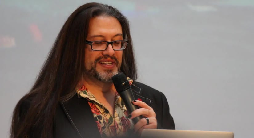 Újra Budapestre látogat John Romero, ezúttal a PlayIT vendége lesz