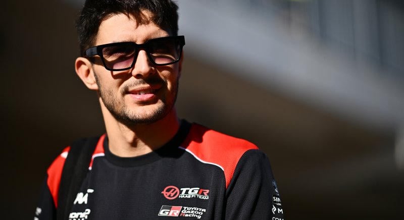 „Rafa megérdemel egy esélyt az F1-ben – én viszont nem, hogy kikerüljek” – Ocon