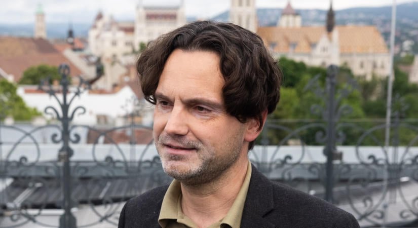 Havasi Bertalan elárulta, miért tölti Orbán Viktor Párizsban október 23-át