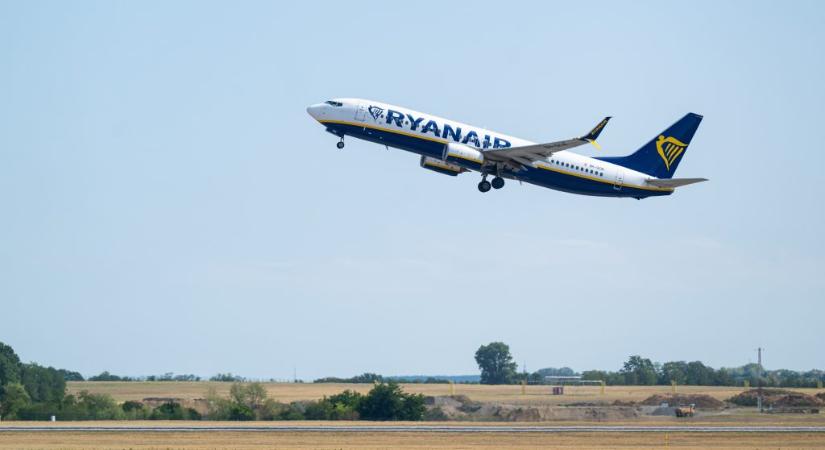 A magyar orvosnő egy Ryanair-gép fedélzetén küzdött a férfi életéért, de nem adtak neki defibrillátort