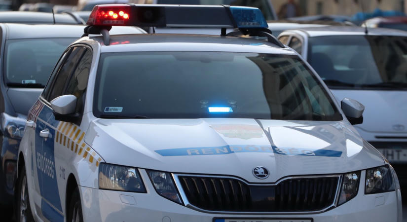 „Neked nincs apád!” – Munkáscipővel lépett rá a gyerek fejére, hatóságokhoz fordult a kétségbeesett édesanya