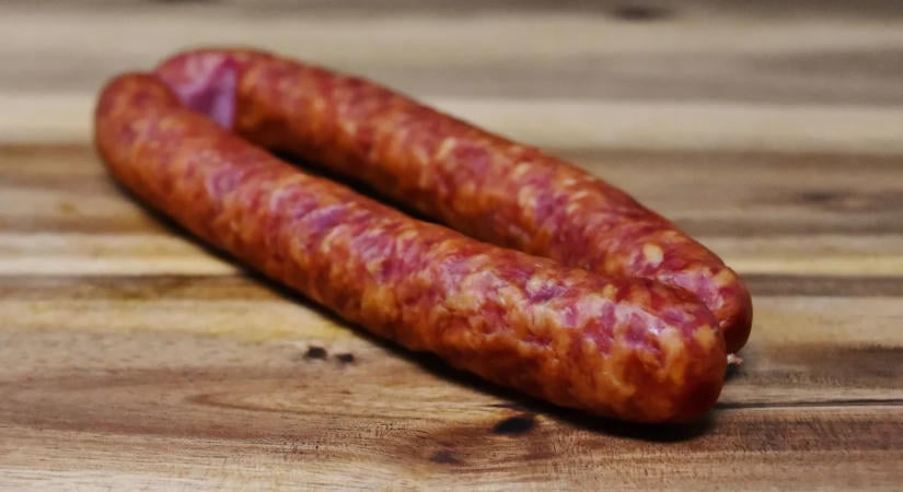 Súlyos figyelmeztetést adott ki a Nébih: két füstölt húskészítményt is visszahívtak