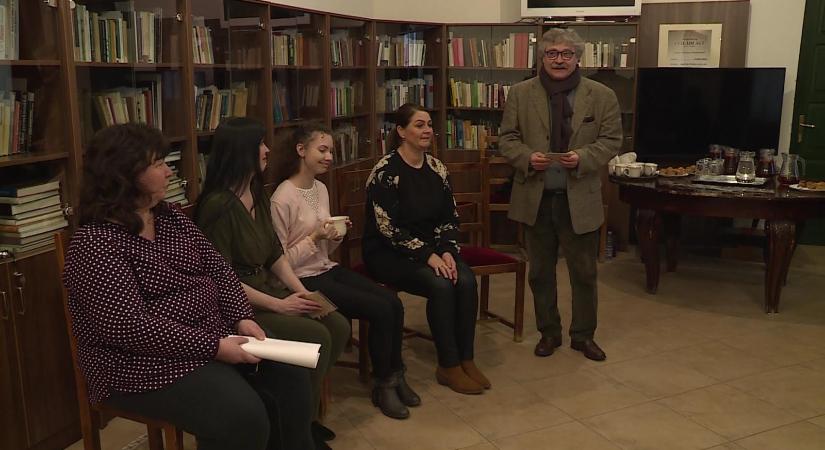 Jónak lenni jó! - A Jókai színház csatlakozik a közmédia jótékonysági akciójához