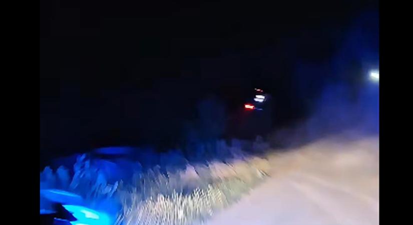 A rendőrök elől menekülés közben az árokba hajtott egy férfi Hajdúhadházon