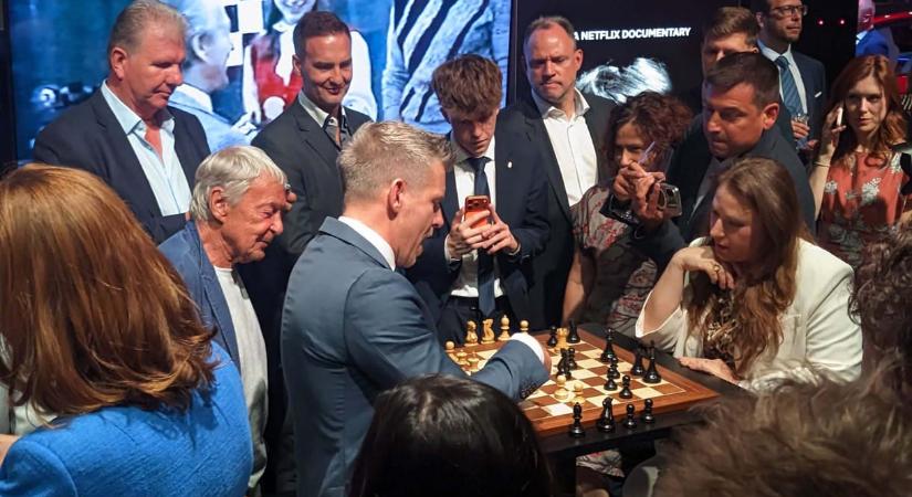 Rubik Ernő, Kulka János és mások is előrukkoltak egy jelölttel a köztársasági elnöki posztra