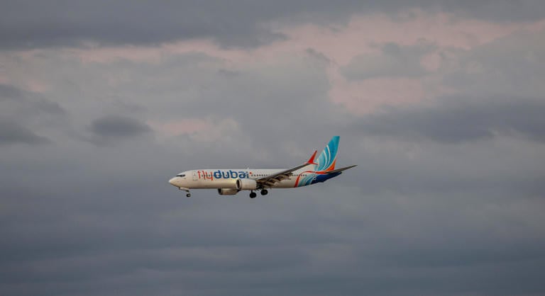Elárulta a zuhanó flydubai-gép hőse, hogyan fékezte meg a pilótafülkében tomboló támadót