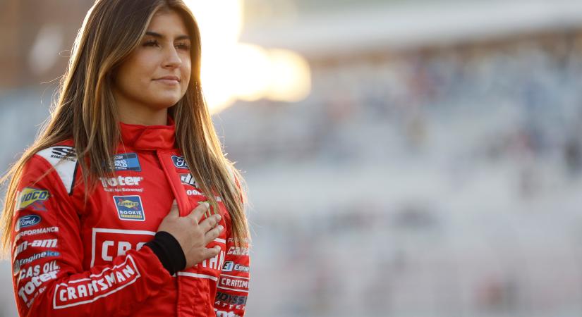 Bennfentesek szerint nem a sikeretlenség miatt távozott Hailie Deegan, komoly bajok vannak a csapatnál
