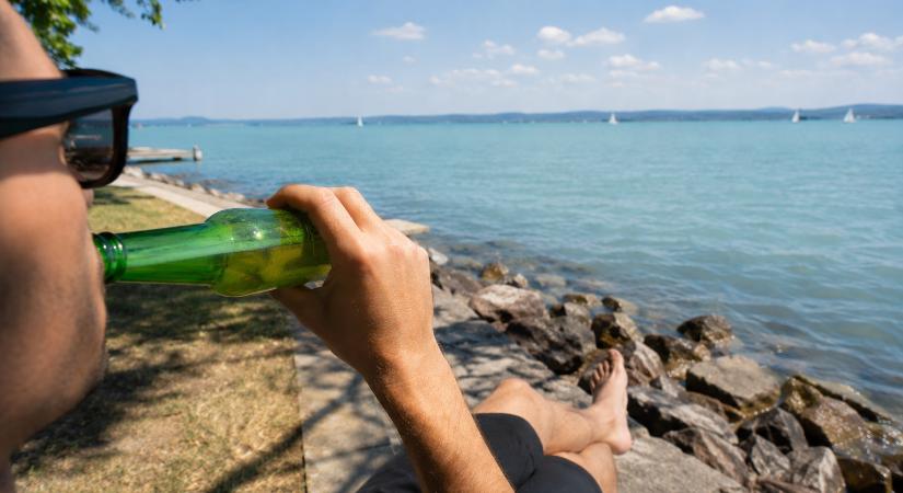 A KFT sérelmezi, hogy a Heinekenen az egyik legnagyobb slágerük címét használta az engedélyük nélkül – a cég válaszolt