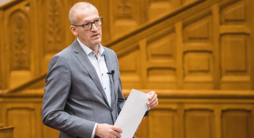 Tarr Zoltán: Felülvizsgáljuk a Lakiteleki Népfőiskola Alapítványhoz kötődő intézet szerződését